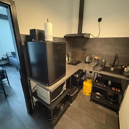 Industrial Zone -studio 4 *
