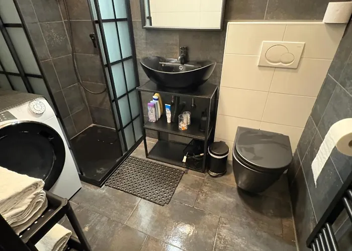 Industrial Zone -studio 4 * Lublana